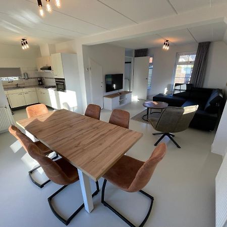 Mini villa aan het Schildmeer in Steendam Buitenkant foto